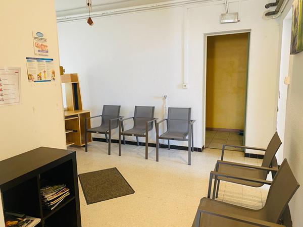 Local d'activité Venelles 85 m2