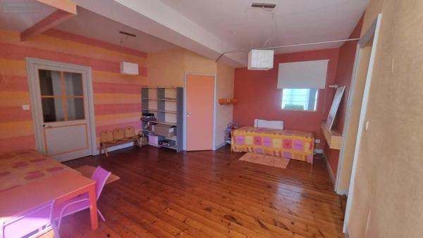 Achat - Maison Mayenne 53100 11 pièces 339 m 2 621 m 2