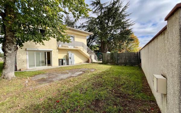 Appartement à louer    2 pièces • 75,77 m2 Tournefeuille