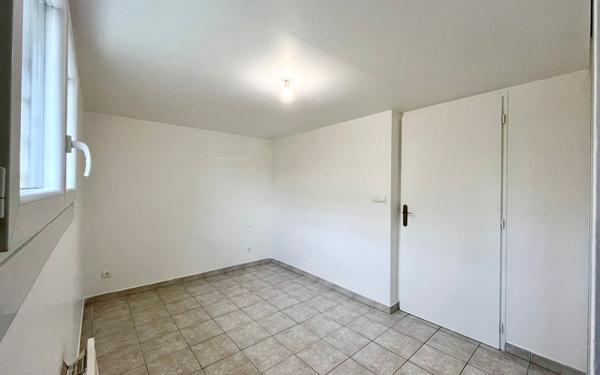 Appartement à louer    2 pièces • 75,77 m2 Tournefeuille