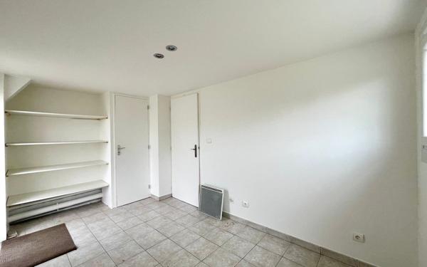 Appartement à louer    2 pièces • 75,77 m2 Tournefeuille