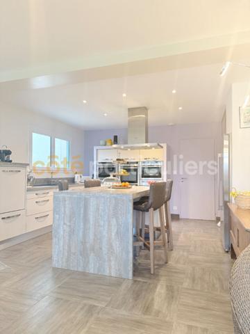 Vente Maison165 m² - 8 Pièces - LA BARRE DE SEMILLY (50810)