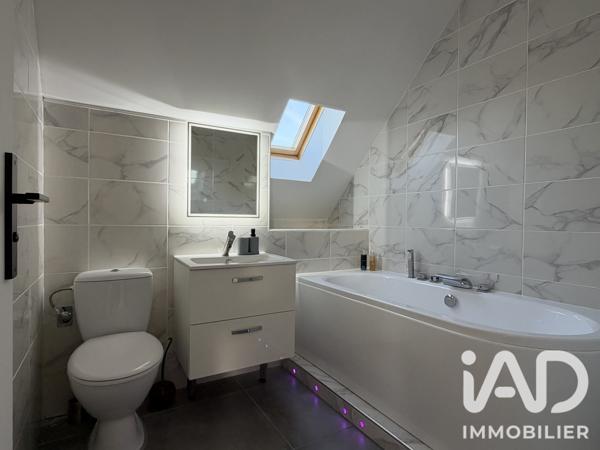 Maison à vendre 6 pièces 110 m² Sainte-Geneviève