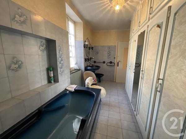 Maison à vendre  15 pièces - 270 m2 SALVIAC - 46