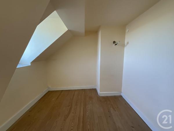 Maison à vendre  15 pièces - 270 m2 SALVIAC - 46