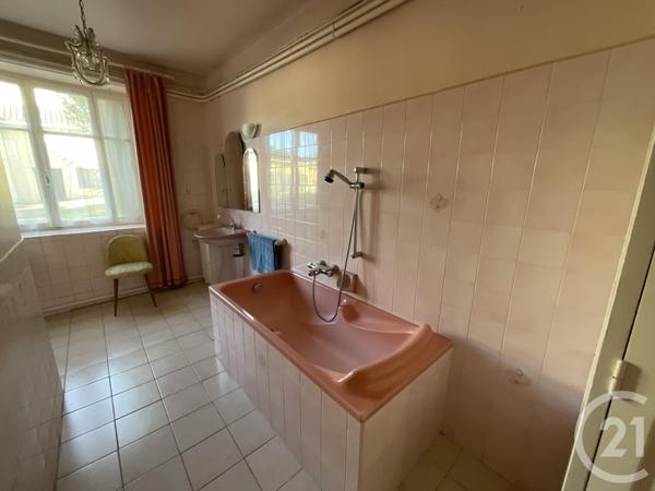 Maison à vendre  15 pièces - 270 m2 SALVIAC - 46