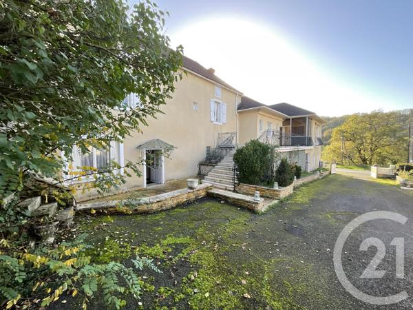 Maison à vendre  15 pièces - 270 m2 SALVIAC - 46