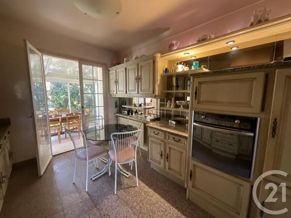 Maison à vendre  15 pièces - 270 m2 SALVIAC - 46