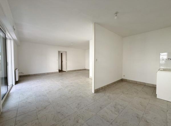 Appartement  2 pièce(s)  1 chambre(s)  57.15 m²