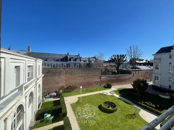 Vieux Lille studio terrasse sur jardin