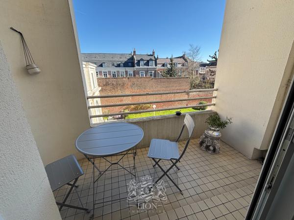 Vieux Lille studio terrasse sur jardin