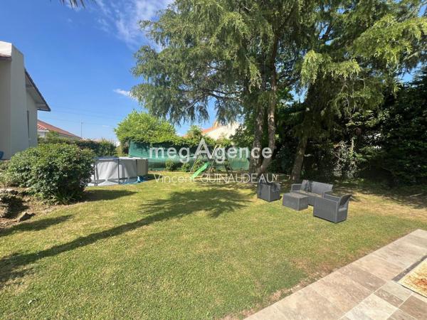 Maison à CHOLET, 49300 - 7 pièces 197m²