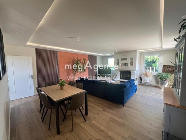 Maison à CHOLET, 49300 - 7 pièces 197m²
