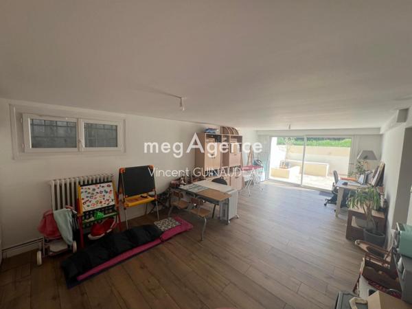 Maison à CHOLET, 49300 - 7 pièces 197m²