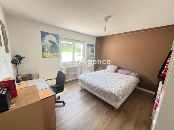Maison à CHOLET, 49300 - 7 pièces 197m²