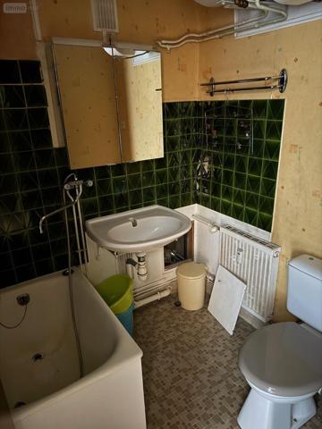 Studio à vendre à Avallon dans l'Yonne (89200), ref :   
RUE DU STADE