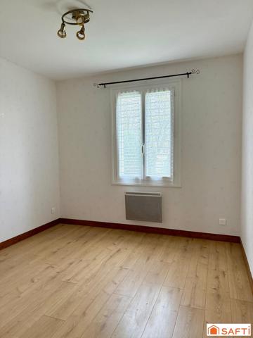 Maison de plain pied rénovée, 4 chambres à Saintes