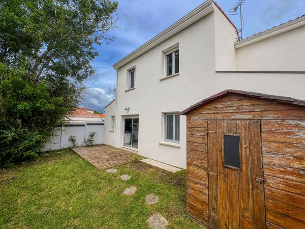 Vente
                Maison76,3 m² - 4 Pièces -
                    ROYAN (17200)