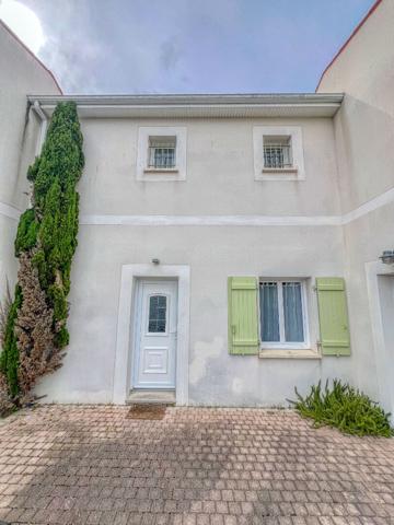 Vente
                Maison76,3 m² - 4 Pièces -
                    ROYAN (17200)