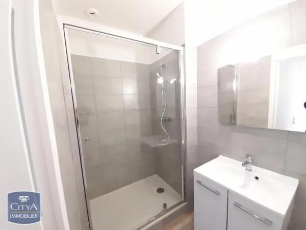 Appartement à louer 2 pièces 38.93m² Saint-Chamond (42400)