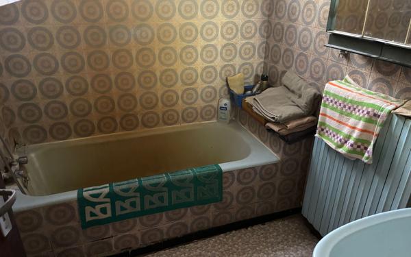 Maison à vendre    5 pièces •  Entraigues-sur-la-Sorgue