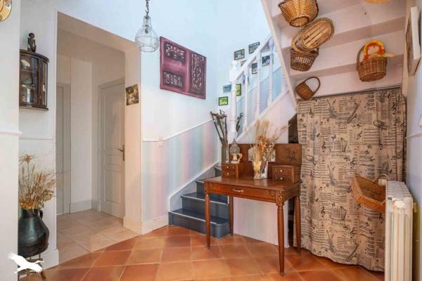 Maison à vendre |  Jonzac |  7 pièces | 250 m²