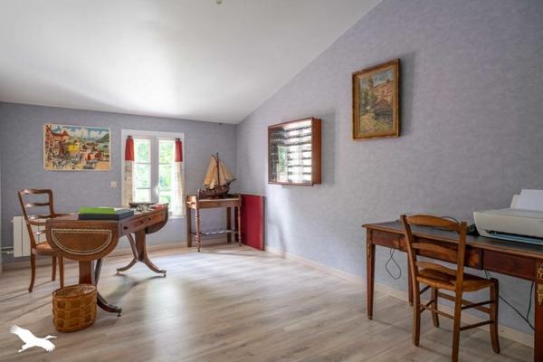 Maison à vendre |  Jonzac |  7 pièces | 250 m²