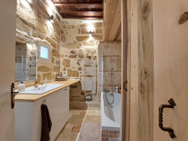 Montagnac - Maison de Caractère - 5 Pièces 140 m²