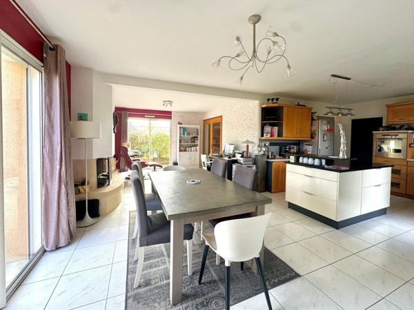 Maison familiale 5 chambres au calme dans son impasse