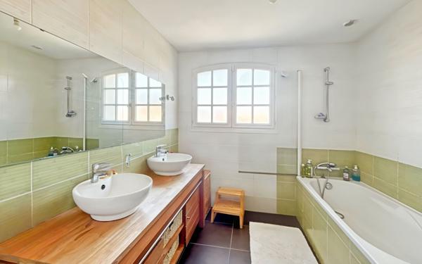 Maison à vendre    4 pièces •  Saligny