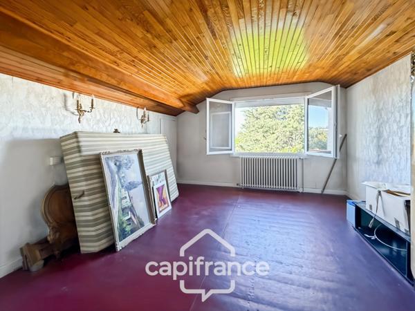 Maison à BOURG DE PEAGE (26) sur terrain de 659 m² proche du centre ville,