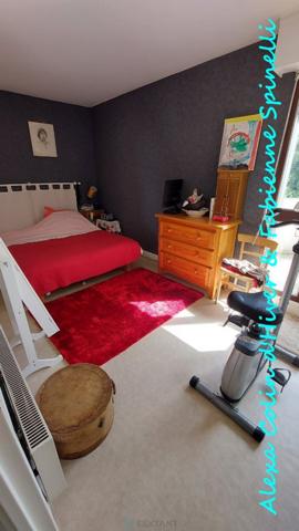 Appartement F3 terrasse 53m2 et 2 places de parking avenue du mail Soissons