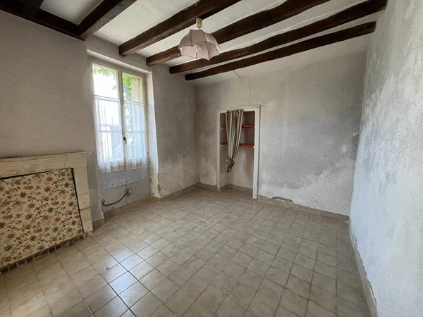 Maison de caractère avec fort potentiel à Lasse (49)