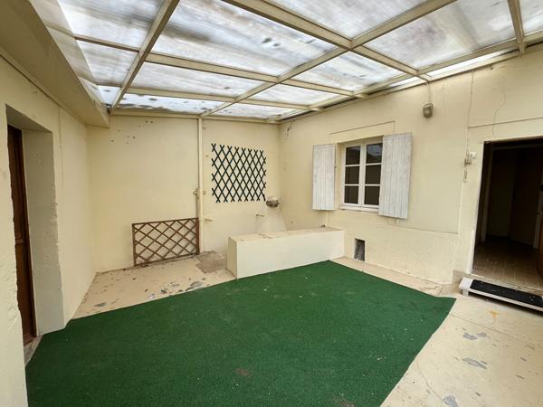 Maison de caractère avec fort potentiel à Lasse (49)