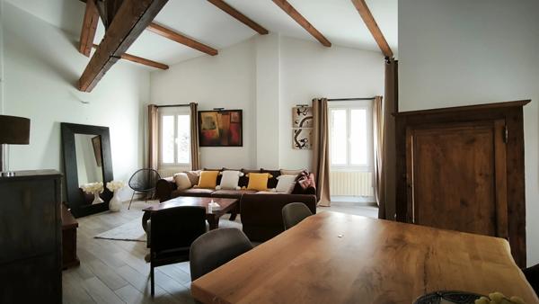 Appartement 4 pièces - 80m²- Balcon- 2 places de stationnement