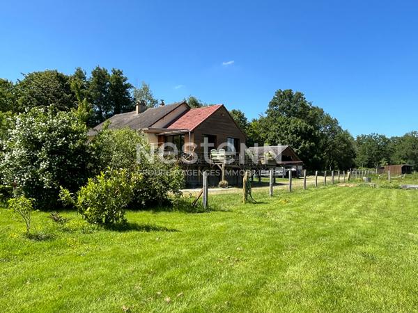 Spacieuse maison de 160m² implantée dans un écrin de verdure de 23000m²