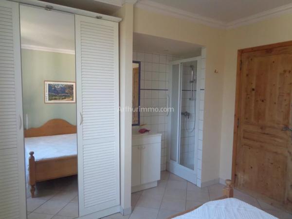 Vente Maison 10 pièces 240 m2 à Allemagne-en-Provence