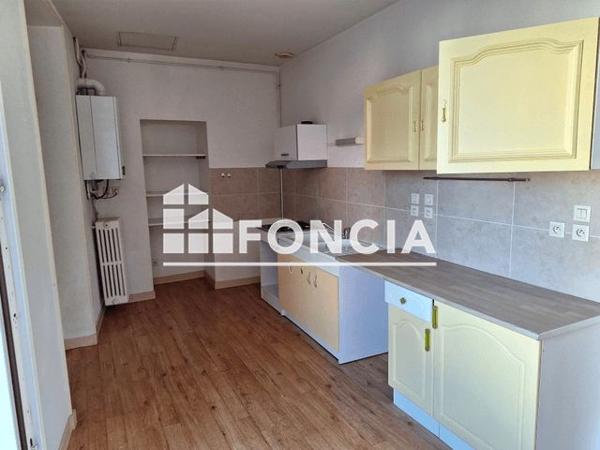 Location Appartement 3 pièces 76.28 m² - 11 RUE DU DOCTEUR EYNARD Bourg De Peage 26300