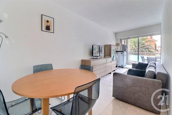 Appartement T2 à vendre  2 pièces - 34,86 m2 ST RAPHAEL - 83
