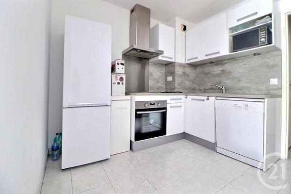 Appartement T2 à vendre  2 pièces - 34,86 m2 ST RAPHAEL - 83