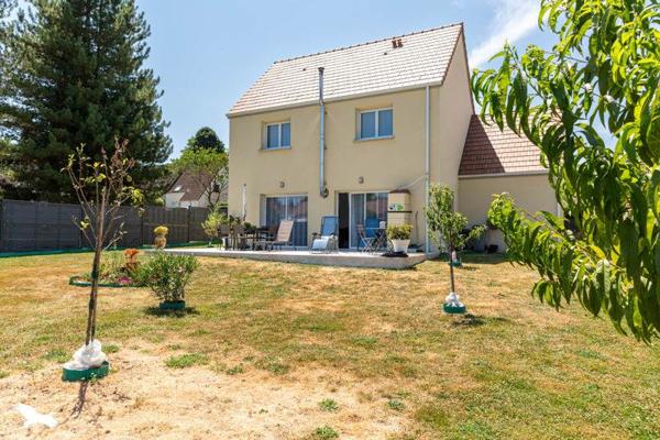 Maison 251 904 € Saint-Yrieix-la-Perche 4 p 108 m² DPE B