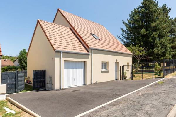 Maison 251 904 € Saint-Yrieix-la-Perche 4 p 108 m² DPE B