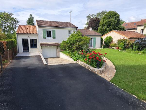 MAISON AVEC STUDIO INDEPENDANT -  QUARTIER EST