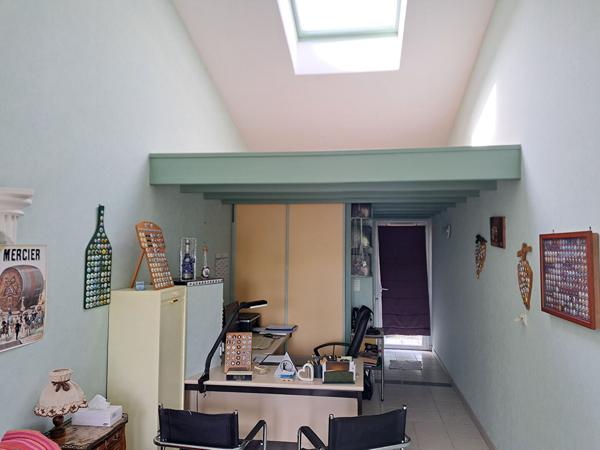 MAISON AVEC STUDIO INDEPENDANT -  QUARTIER EST