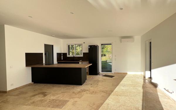 Maison à vendre    4 pièces •  Saint-Vincent-de-Tyrosse