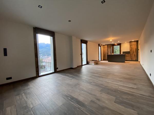 Sallanches (74700) LA CONTAMINE - DUPLEX DE 2 CHAMBRES TRES JOLIMENT RENOVE A NEUF