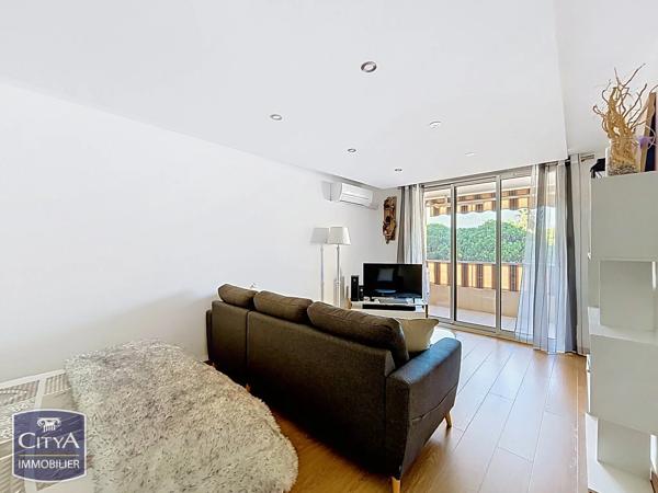 Appartement à vendre 1 pièce 26.95m² Fréjus (83600)