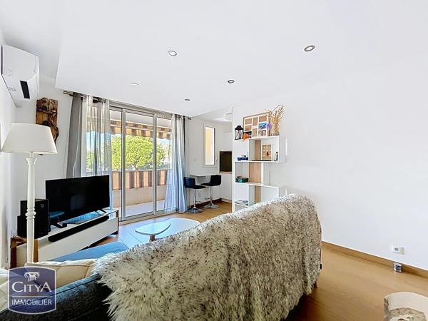 Appartement à vendre 1 pièce 26.95m² Fréjus (83600)