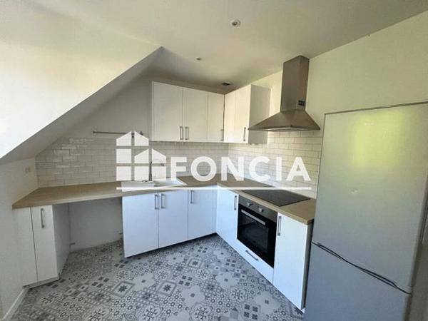 Location Appartement 2 pièces 57.2 m² - 17 PLACE JEANNE HACHETTE Beauvais 60000