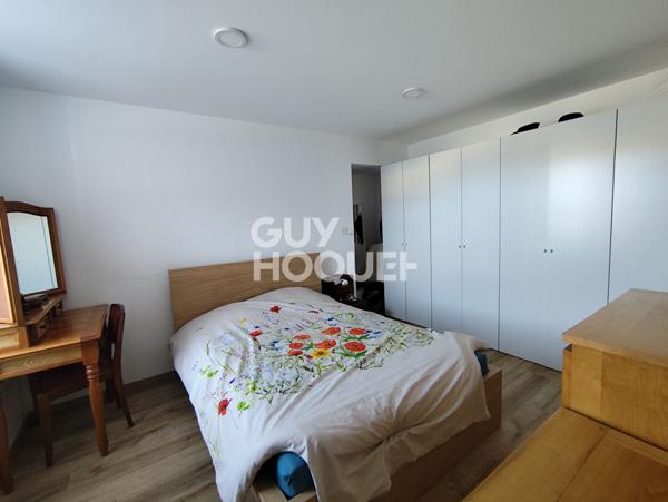 Tènement immobilier en cours de rénovation situé à Champoly